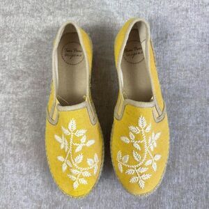 Toni Pons Embroidered Espadrille Flats Slip On Boho Size 38  US7.5 Shoes Spain